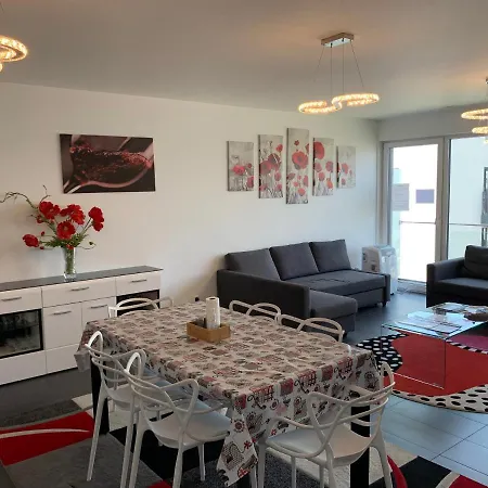 Spacious Luxury 2br Flat With Parking & Netflix - Gare Apartman Luxemburg