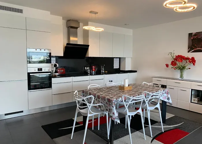 Spacious Luxury 2Br Flat With Parking - Luxembourg Gare *